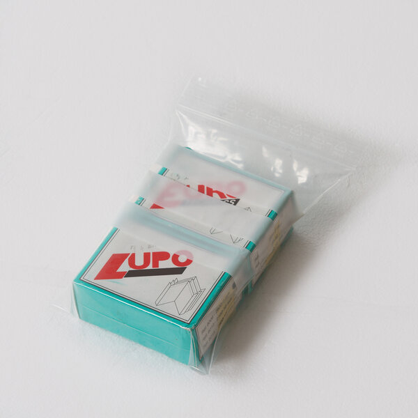 Lot de 100 sachets plastiques à fermeture zip 120x170mm + 3 bandes blanches
