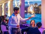 SMARTBOX - Coffret Cadeau Croisière festive sur la Seine : 2h45 avec dîner à bord du Diamant Bleu -  Multi-thèmes