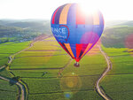 SMARTBOX - Coffret Cadeau Vol en montgolfière au-dessus de Vézelay en semaine -  Sport & Aventure
