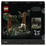 75353 LEGO® Star Wars™ Diorama de la course-poursuite en speeder sur endor™