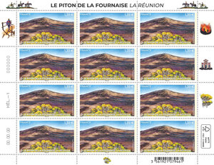 Feuille de 12 timbres - Piton de la Fournaise - Lettre verte
