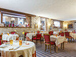 SMARTBOX - Coffret Cadeau Escapade gourmande dans un château près de Poitiers avec dîner Menu 7 Plats -  Séjour