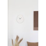 Horloge murale organique Vienna ciment blanc cassé 28 x 33 cm