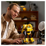 Set LEGO® Icons Transformers Bumblebee (10338) - Construction Détail du Robot Culte des Années 1980