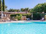 SMARTBOX - Coffret Cadeau Escapade provençale : 2 jours en mas avec dîner et piscine près d'Aix -  Séjour