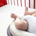Babymoov positionneur de sommeil pour bébé cosydream gris fumé