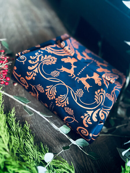 Papier cadeau réutilisable - La boîte mystérieuse à Jules  (TailleM) 55x55 cm bleu nuit