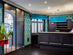 SMARTBOX - Coffret Cadeau 2 jours en hôtel de charme dans le 17e arrondissement de Paris -  Séjour