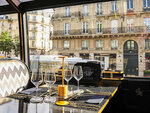 SMARTBOX - Coffret Cadeau Repas insolite 5 plats et visite de Paris dans le bus à impériale Champs-Élysées -  Gastronomie
