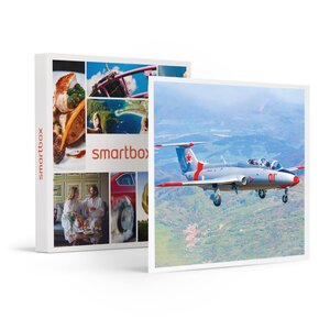 SMARTBOX - Coffret Cadeau Vol de 20 minutes à bord d'un avion de chasse L-29 Delfin en Slovaquie -  Sport & Aventure