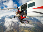 SMARTBOX - Coffret Cadeau Saut en parachute pour 2 personnes près de Toulouse -  Sport & Aventure
