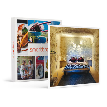 SMARTBOX - Coffret Cadeau Séjour insolite de 3 jours en famille en chambre troglodyte au nord de Blois -  Séjour