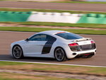 SMARTBOX - Coffret Cadeau Stage de pilotage multivolant : 2 tours en Aston Martin Vantage et 2 tours en Audi R8 sur le circuit de Trappes -  Sport & Aventure