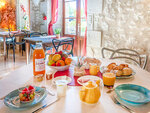 SMARTBOX - Coffret Cadeau Séjour en famille à la campagne près de Châtellerault -  Séjour