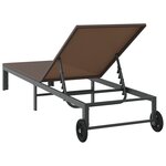 Chaise longue vidaXL avec roues en poly rattan marron