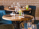 SMARTBOX - Coffret Cadeau Adresses primées : repas 7 plats avec accord mets et vins au restaurant l’Auberge de la Charme près de Dijon -  Gastronomie