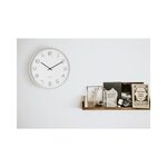 Horloge en métal mat lofty