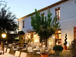 SMARTBOX - Coffret Cadeau Séjour de 2 jours en hôtel 4* avec dîner près d'Avignon -  Séjour