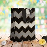 Sac cadeau grand format chevrons noir et gris - draeger paris