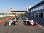 SMARTBOX - Coffret Cadeau Stage de pilotage monoplace : 6 tours sur le circuit de Mirecourt en Formule 4 Tatuus -  Sport & Aventure