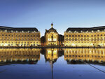 SMARTBOX - Coffret Cadeau Séjour à Bordeaux avec croisière sur la Garonne -  Multi-thèmes