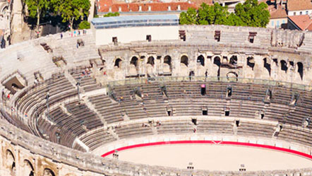 Envoyer un colis à Nîmes