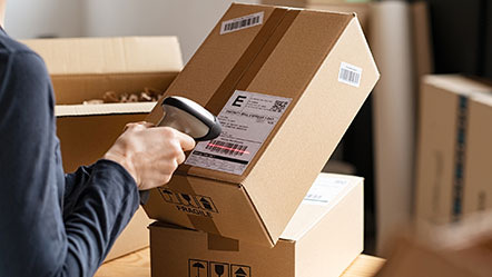 Vendez sur Amazon et livrez mieux avec La Poste Pro Expéditions.